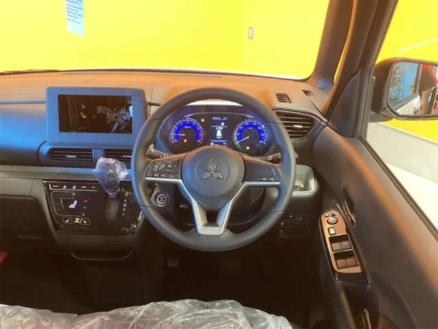 Mitsubishi DELICA MINI G photo 2