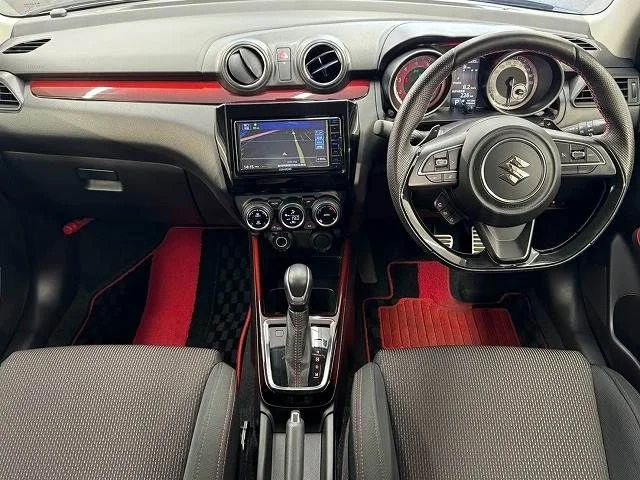 Suzuki SWIFT スポーツ photo 2