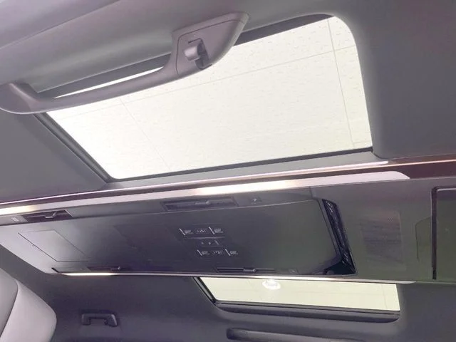 Toyota ALPHARD Z photo 3