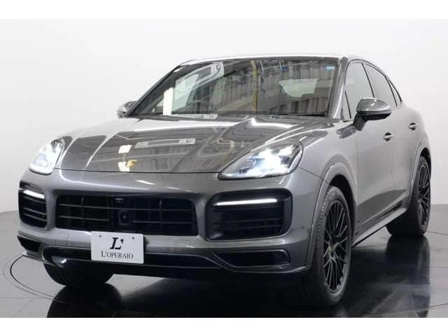 Porsche PORSCHE Cayenne coupe GTS photo 2
