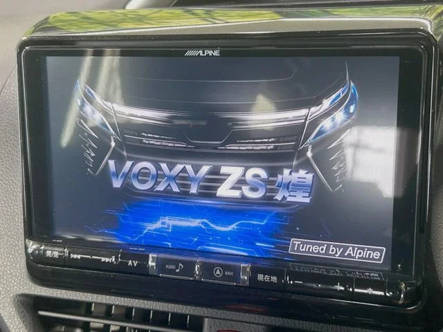 Toyota VOXY ZS　煌2 photo 3