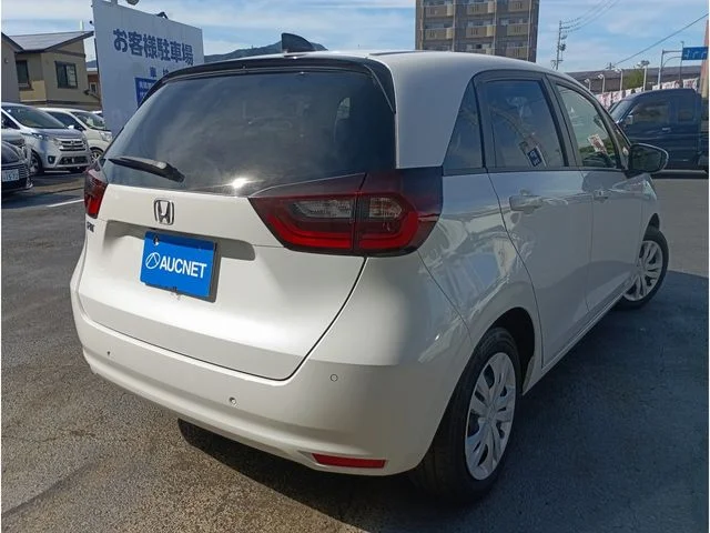 Honda FIT ベーシック photo 3