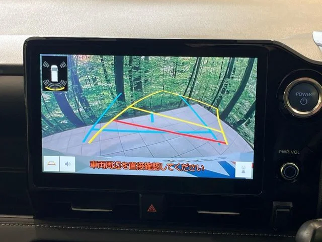 Toyota NOAH HYBRID S−Z photo 4
