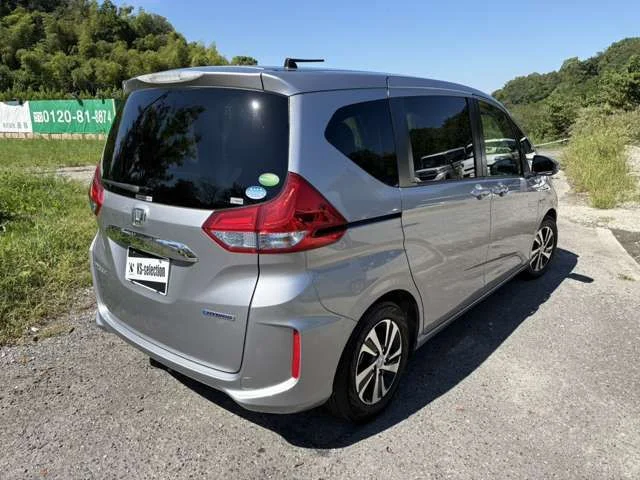 Honda FREED HYBRID EX photo 2