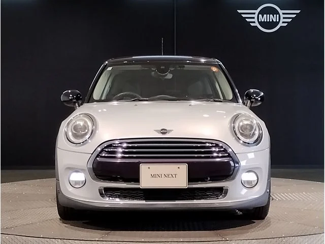 Bmw MINI COOPER 5DOOR ベースグレード photo 4