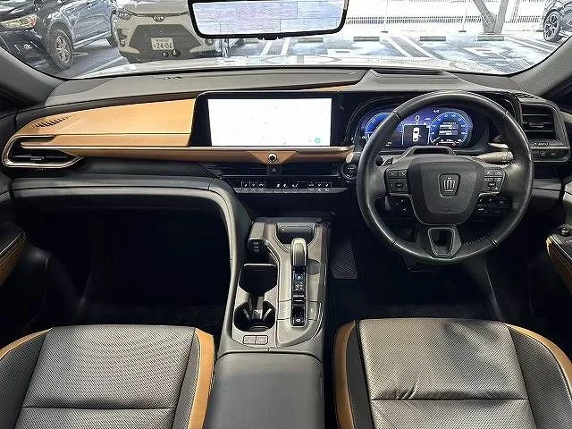Toyota CROWN CROSSOVER RS　アドバンスド photo 3