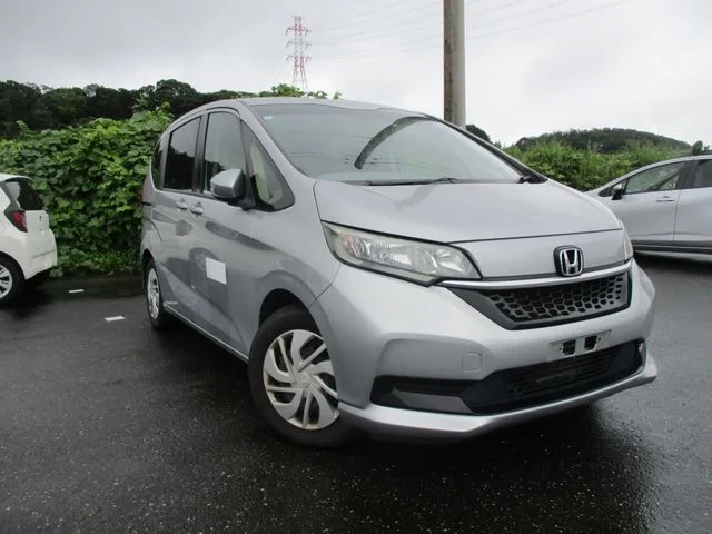 Honda FREED plus G　ホンダセンシング 2020