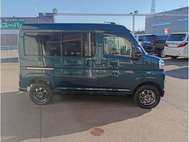 Daihatsu ATRAI van 4WD RS photo 4