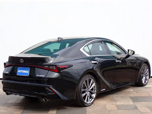 Toyota LEXUS IS300h Fスポーツ photo 3