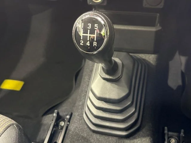 Suzuki JIMNY 4WD XL photo 3