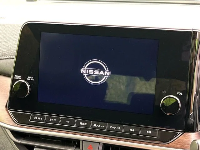 Nissan AURA G　レザーエディション photo 4