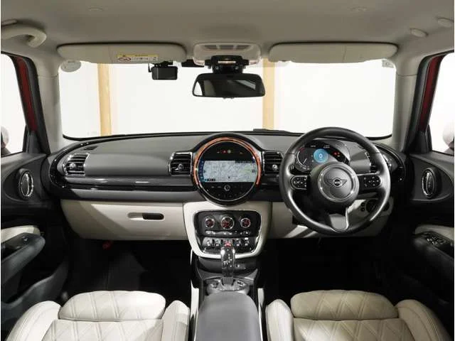 Bmw MINI COOPER D CLUBMAN ベースグレード photo 3
