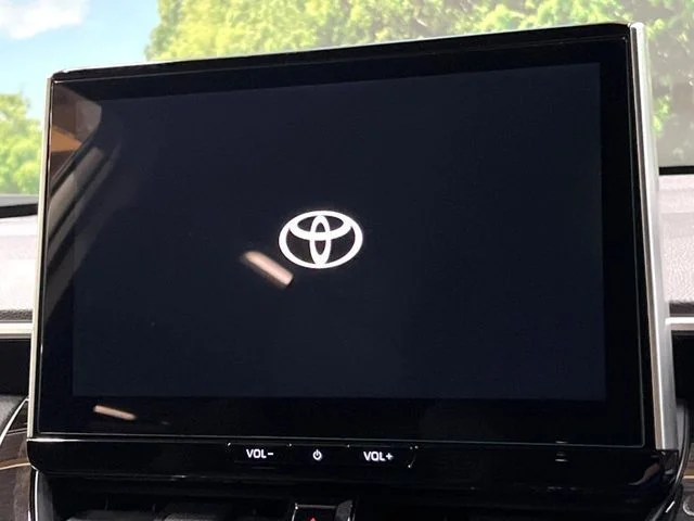 Toyota COROLLA CROSS HYBRID Z photo 4