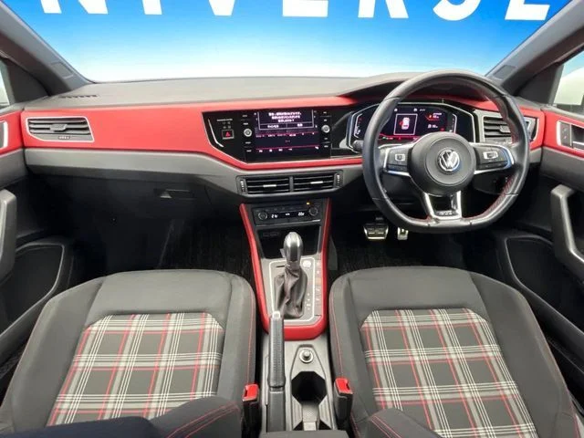 Volkswagen VOLKSWAGEN POLO GTI ベースグレード photo 2