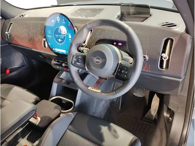 Bmw MINI COUNTRYMAN D　スレート・ブルー photo 2