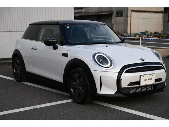 Bmw MINI COOPER D ベースグレード photo 3