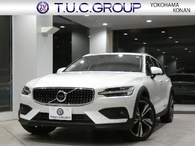 Volvo VOLVO V60 CROSS COUNTRY T5　AWD　プロ 2020