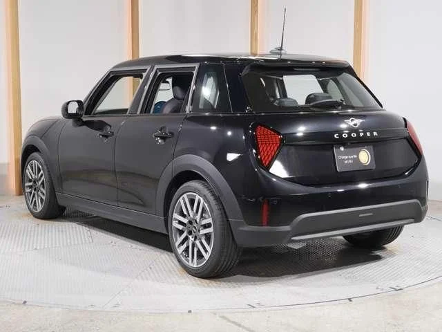 Bmw MINI COOPER 5DOOR C photo 2