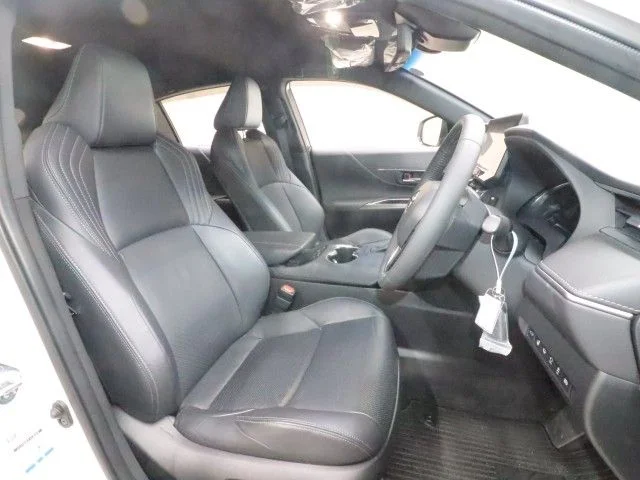Toyota HARRIER HYBRID Z　レザーパッケージ photo 4