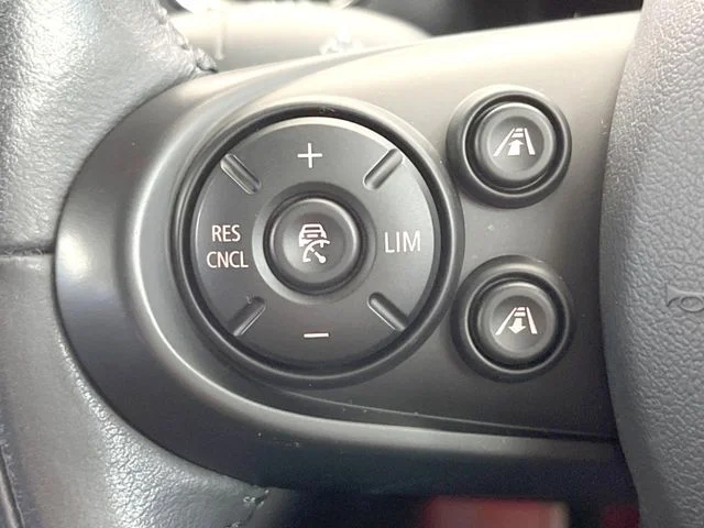 Bmw BMW MINI COOPER SD CROSSOVER オール4 photo 4