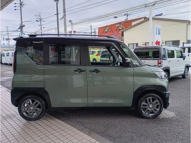 Mitsubishi DELICA MINI T　プレミアム photo 4