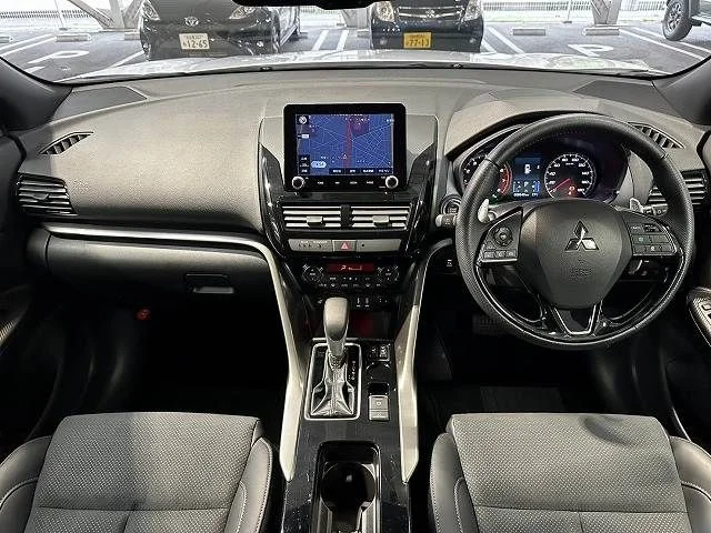 Mitsubishi ECLIPSE CROSS 2WD ブラックエディション photo 3