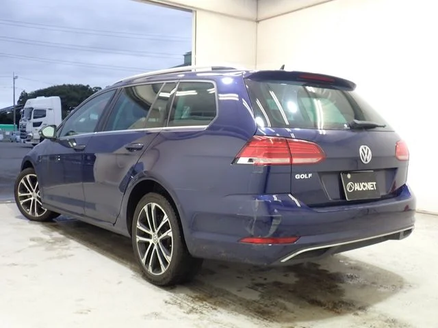 Volkswagen VOLKSWAGEN GOLF VARIANT TSI　コンフォートライン　マイスター photo 3