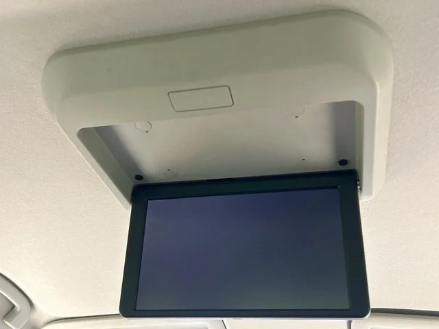 Nissan SERENA WG e−POWER　ハイウェイスター　V photo 4