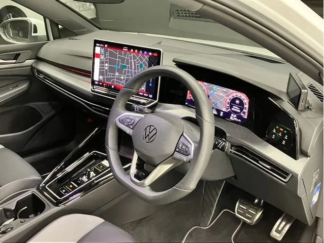 Volkswagen VOLKSWAGEN GOLF VARIANT TDI　Rライン photo 2