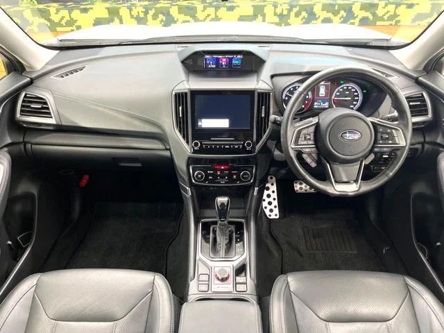 Subaru FORESTER アドバンス photo 2