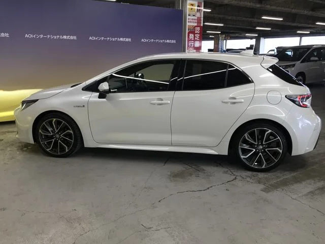 Toyota COROLLA SPORT HYBRID G　Z photo 3