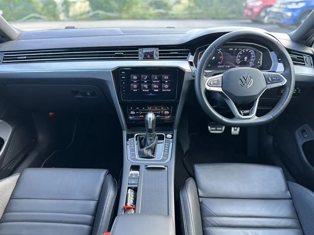 Volkswagen VOLKSWAGEN PASSAT VARIANT TDI　Rライン photo 2