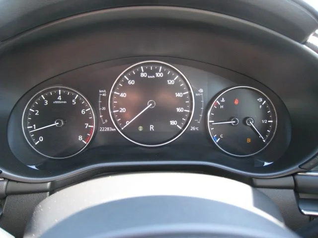 Mazda MAZDA3 FASTBACK 20S　ブラックトーンエディション photo 4