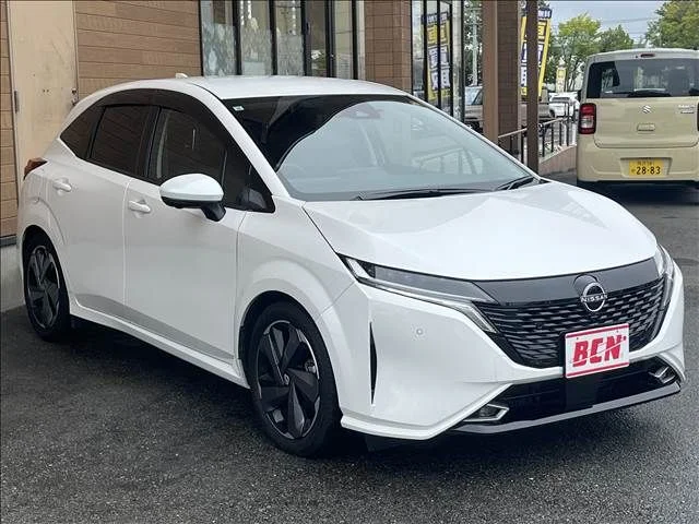 Nissan AURA G photo 4