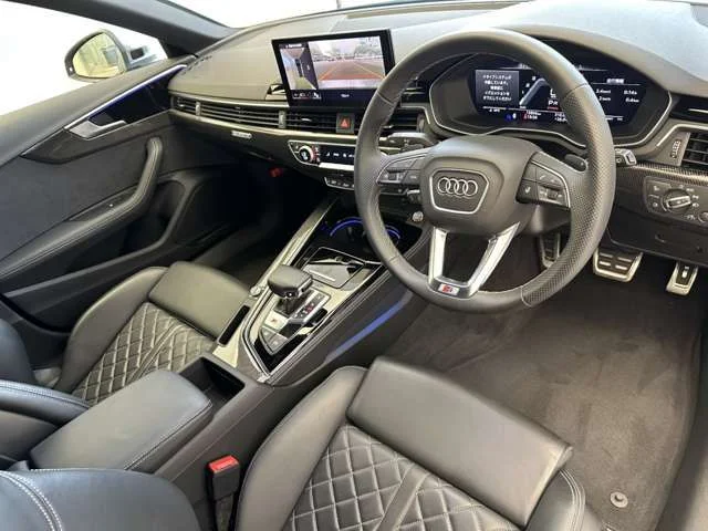 Audi AUDI S4 AVANT ベースグレード photo 2