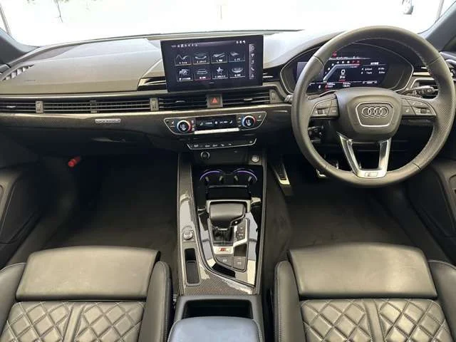 Audi AUDI S4 AVANT ベースグレード photo 4