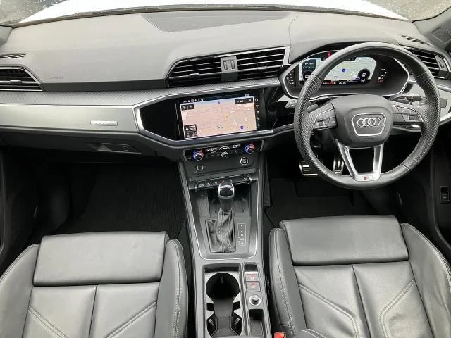 Audi AUDI Q3 35　TDI　クワトロ　Sライン photo 2
