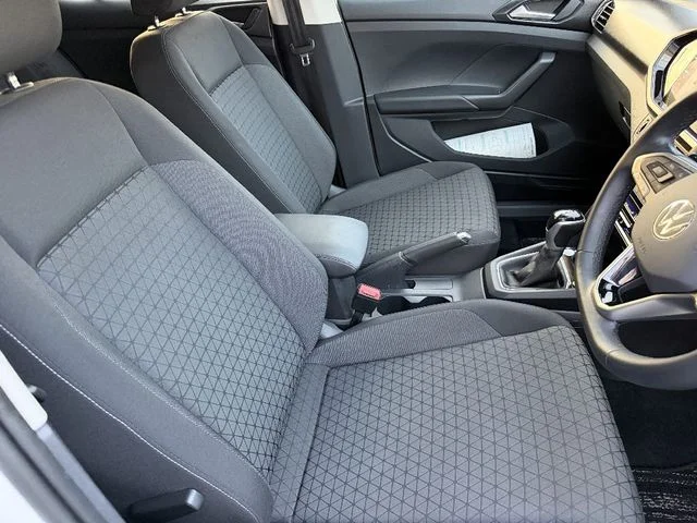 Volkswagen VOLKSWAGEN T-Cross TSI　アクティブ photo 4