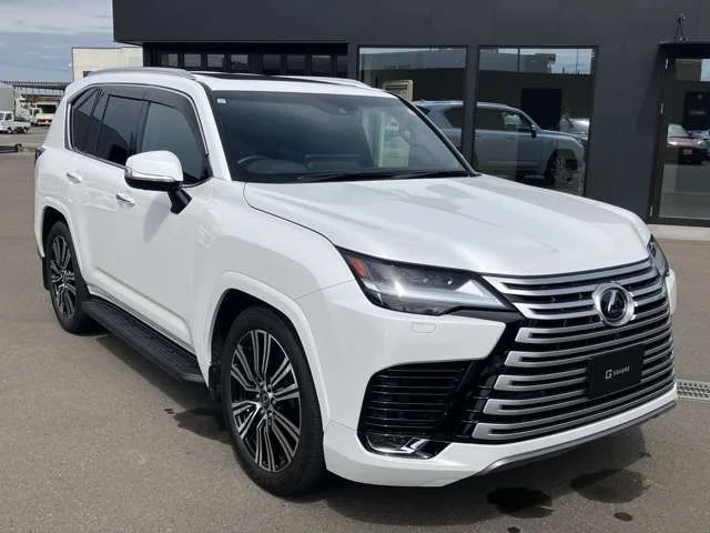Toyota LEXUS LX600 ベースグレード photo 3