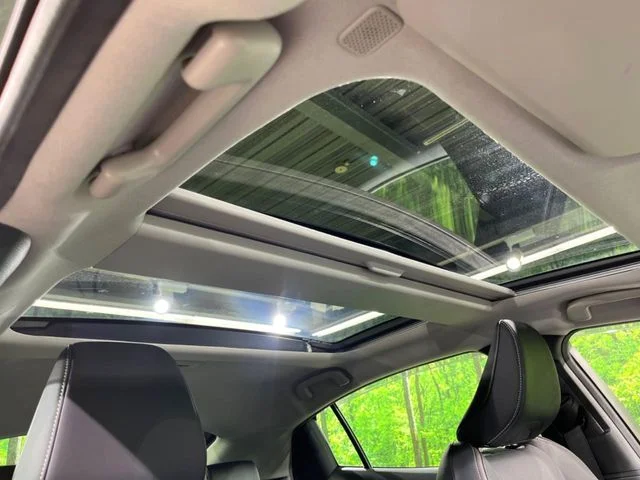 Toyota PRIUS Z photo 4