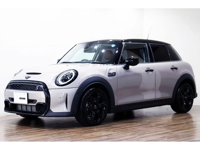 Bmw MINI COOPER SD 5DOOR プレミアムプラスライン 2023