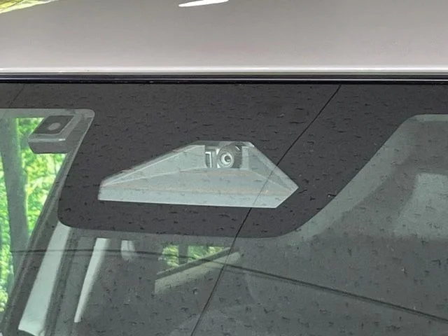 Suzuki SWIFT 4WD ハイブリッド　MZ photo 3