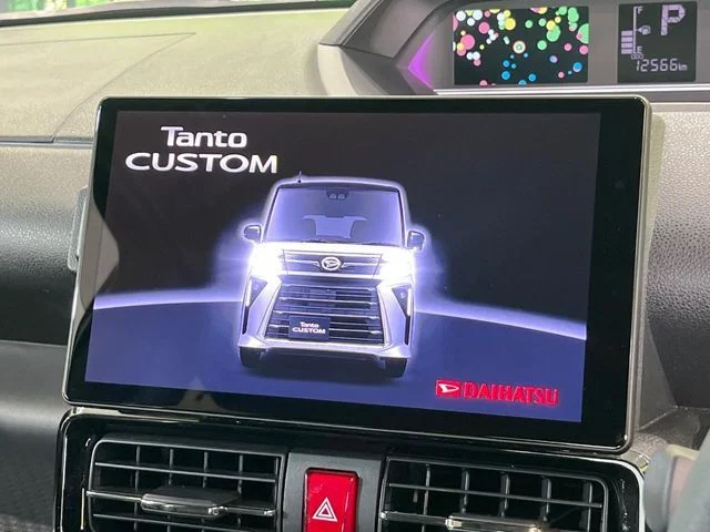 Daihatsu TANTO CUSTOM X photo 4