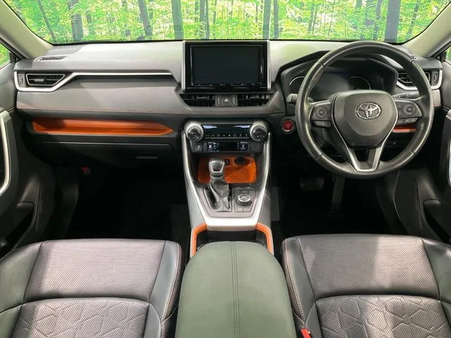 Toyota RAV4 4WD アドベンチャー photo 2