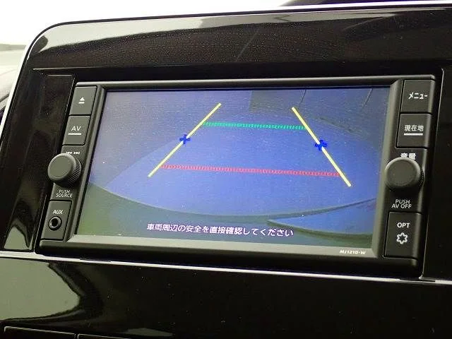 Nissan SERENA S-HYBRID X photo 4