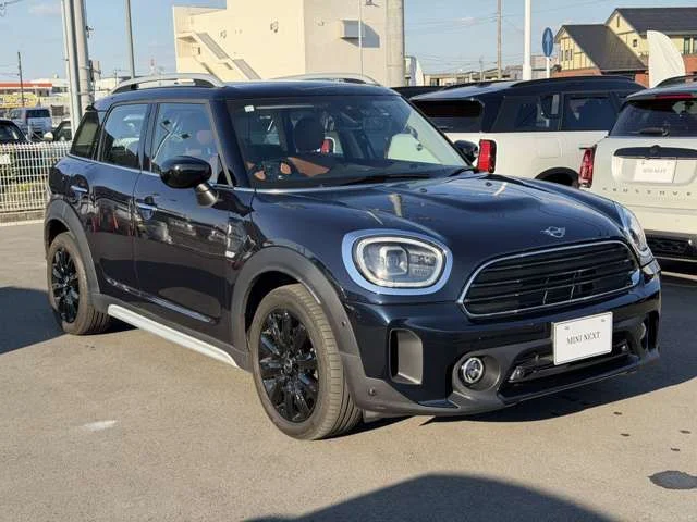 Bmw MINI COOPER D CROSSOVER ベースグレード photo 3