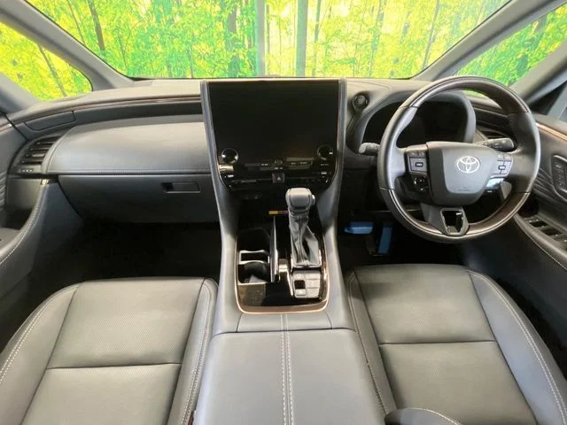 Toyota ALPHARD Z photo 2