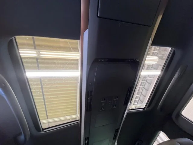 Toyota ALPHARD Z photo 3
