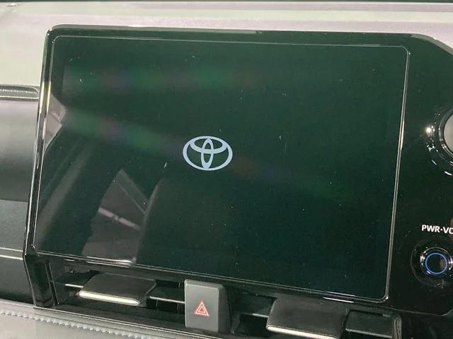 Toyota VOXY HYBRID S－Z photo 3