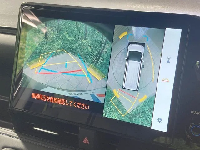 Toyota VOXY HYBRID S－Z photo 4